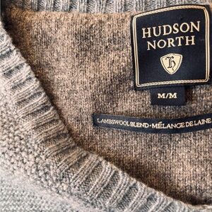 Hudson North Men's Crewneck Lambswool Blend Sweater in Light Blue